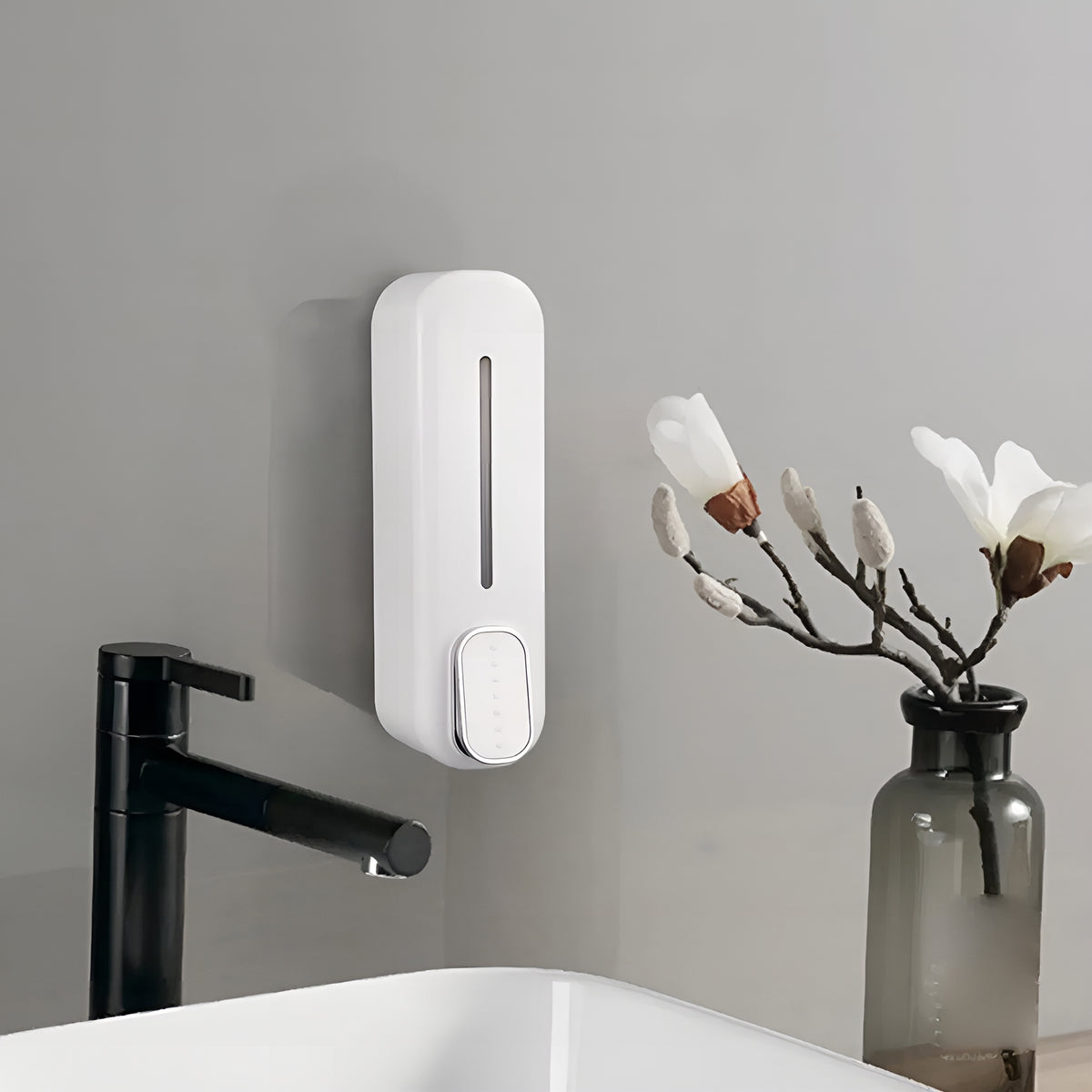 SoapFlow™ – Dispenser Premium de Parede para Sabonete Líquido