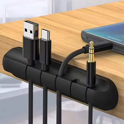 CableClip™ – Clip Adesivo Premium para Cabos