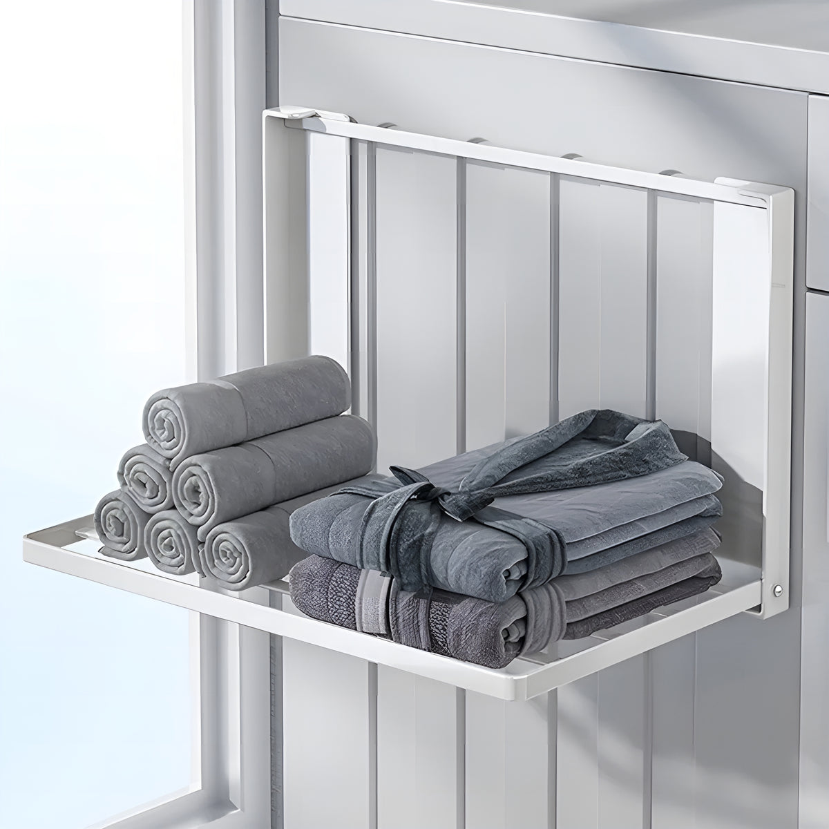 LaundryShelf™ – Prateleira Dobrável Magnética para Lavanderia