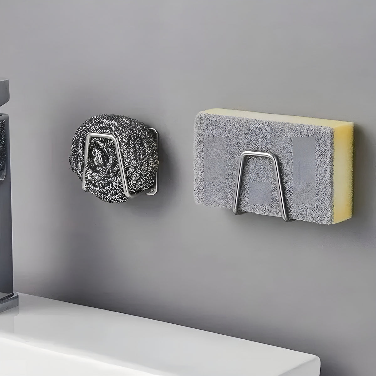 SpongeDock™ – Suporte Premium para Esponja com Drenagem